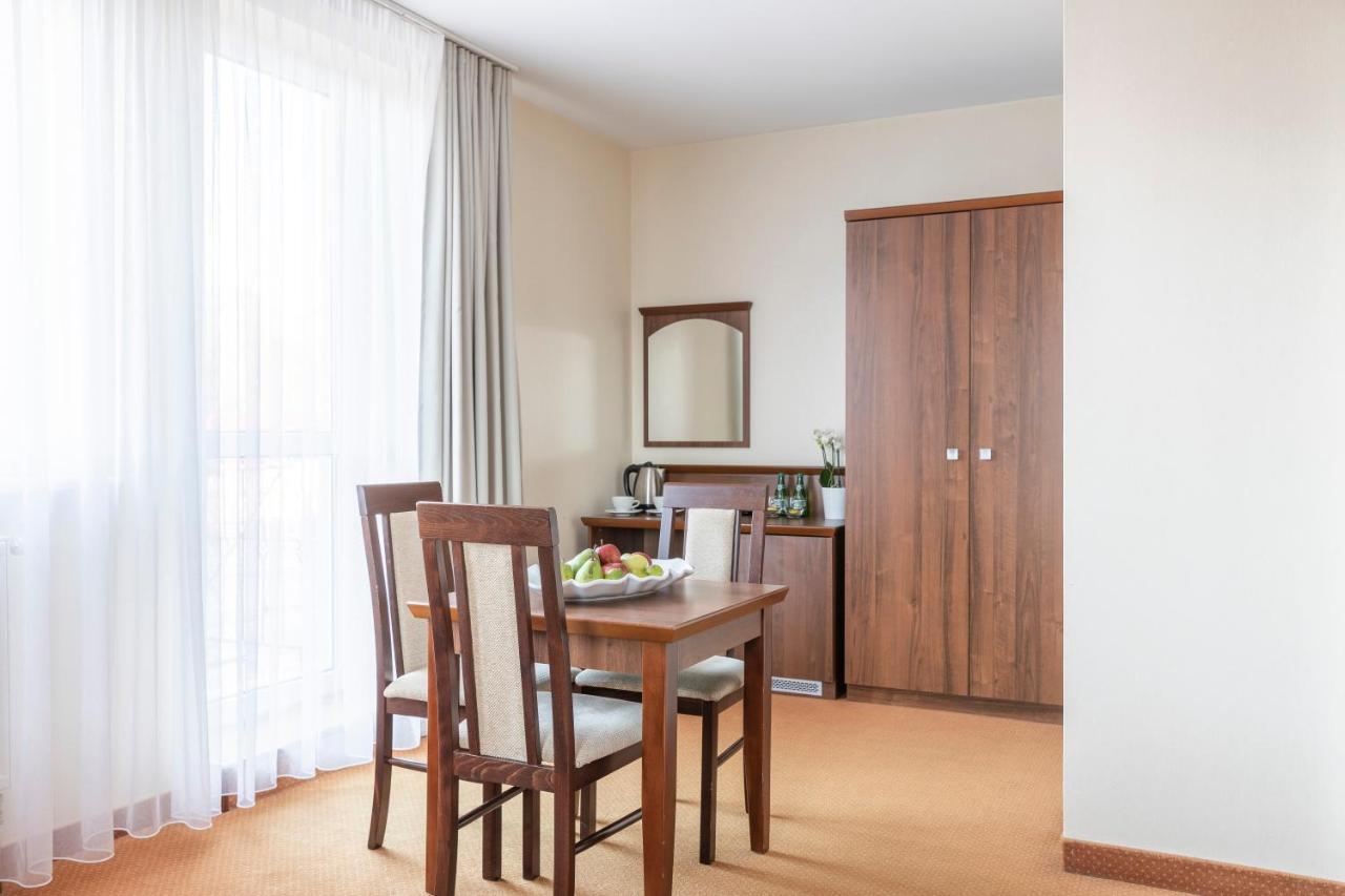 Bursztyn - Bernstein Spa & Wellness Dabki Ngoại thất bức ảnh