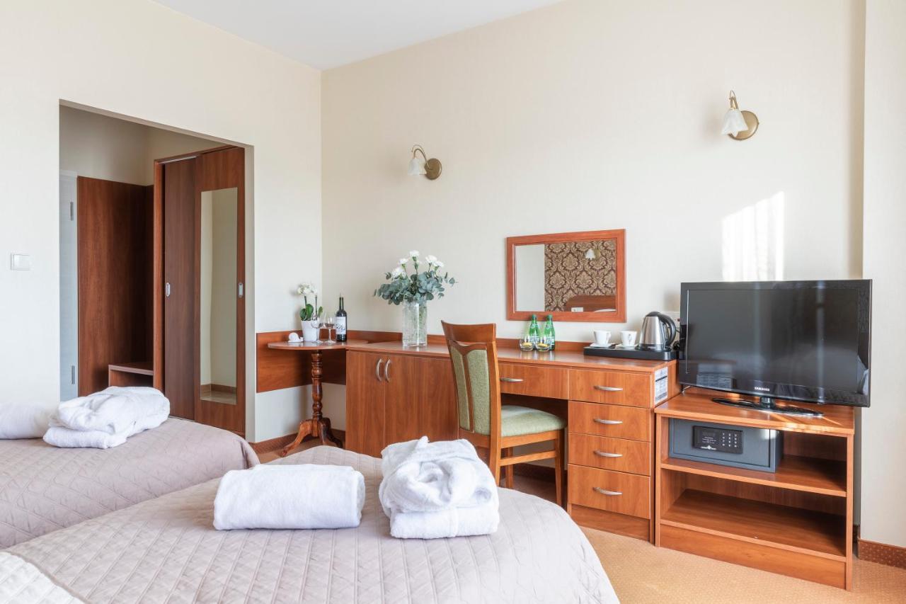 Bursztyn - Bernstein Spa & Wellness Dabki Ngoại thất bức ảnh